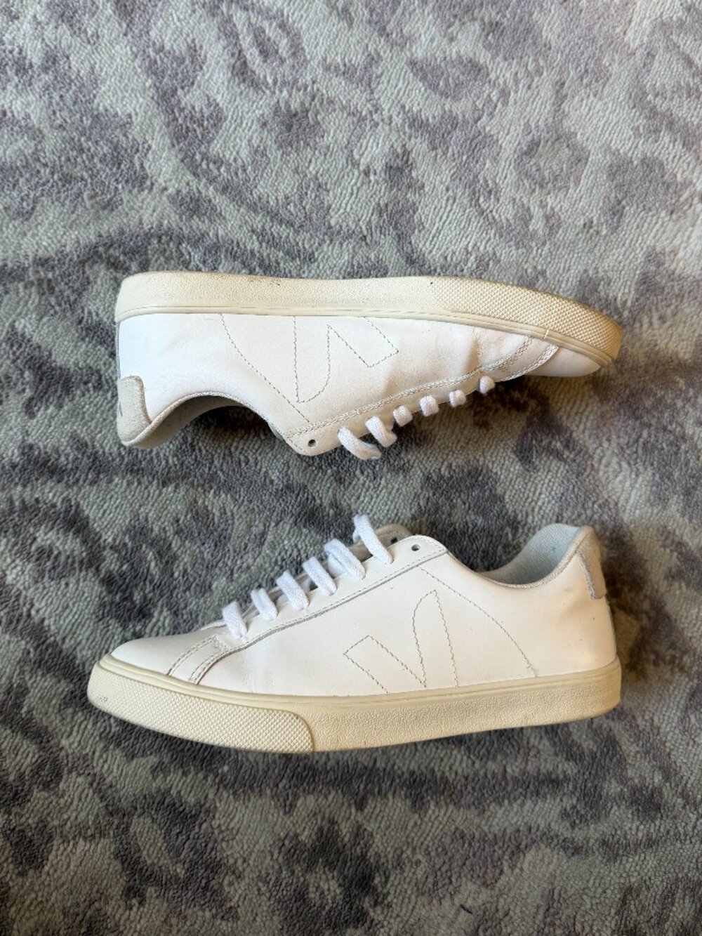 VEJA Esplar Leather White Sneakers - Picture 11 of 13
